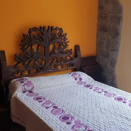 Проживание в семье Casa Mariana