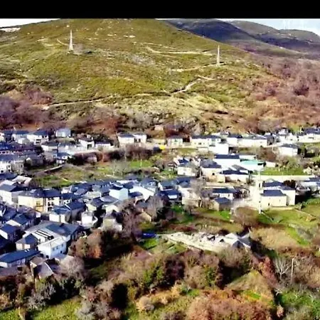 Проживание в семье Casa Mariana Лубьян